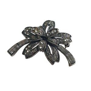 Vintage Flower Brooch Rhinestone Crystal Silver Tone 2 Inch Floral Elegant Gift